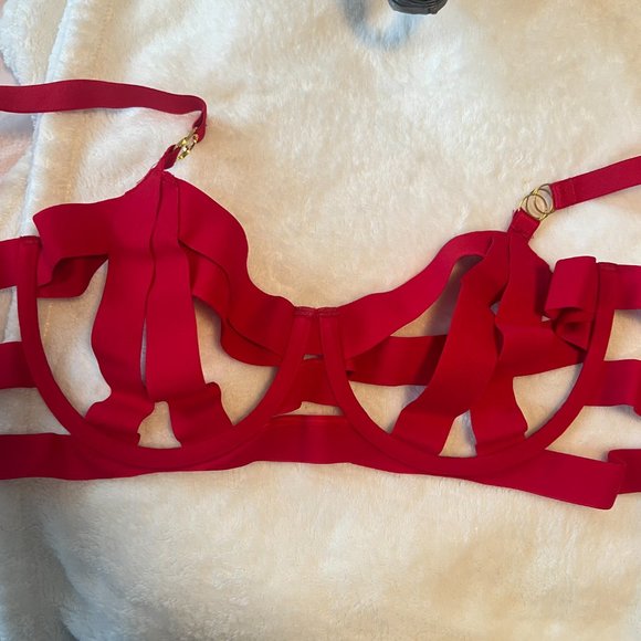 Victorias Secret Luxe Demi Strappy Bandage Cage Bra in red size 32DDD/F NWT - Picture 6 of 11